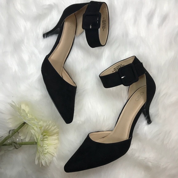 Cato Shoes - Strappy little black heels 👠